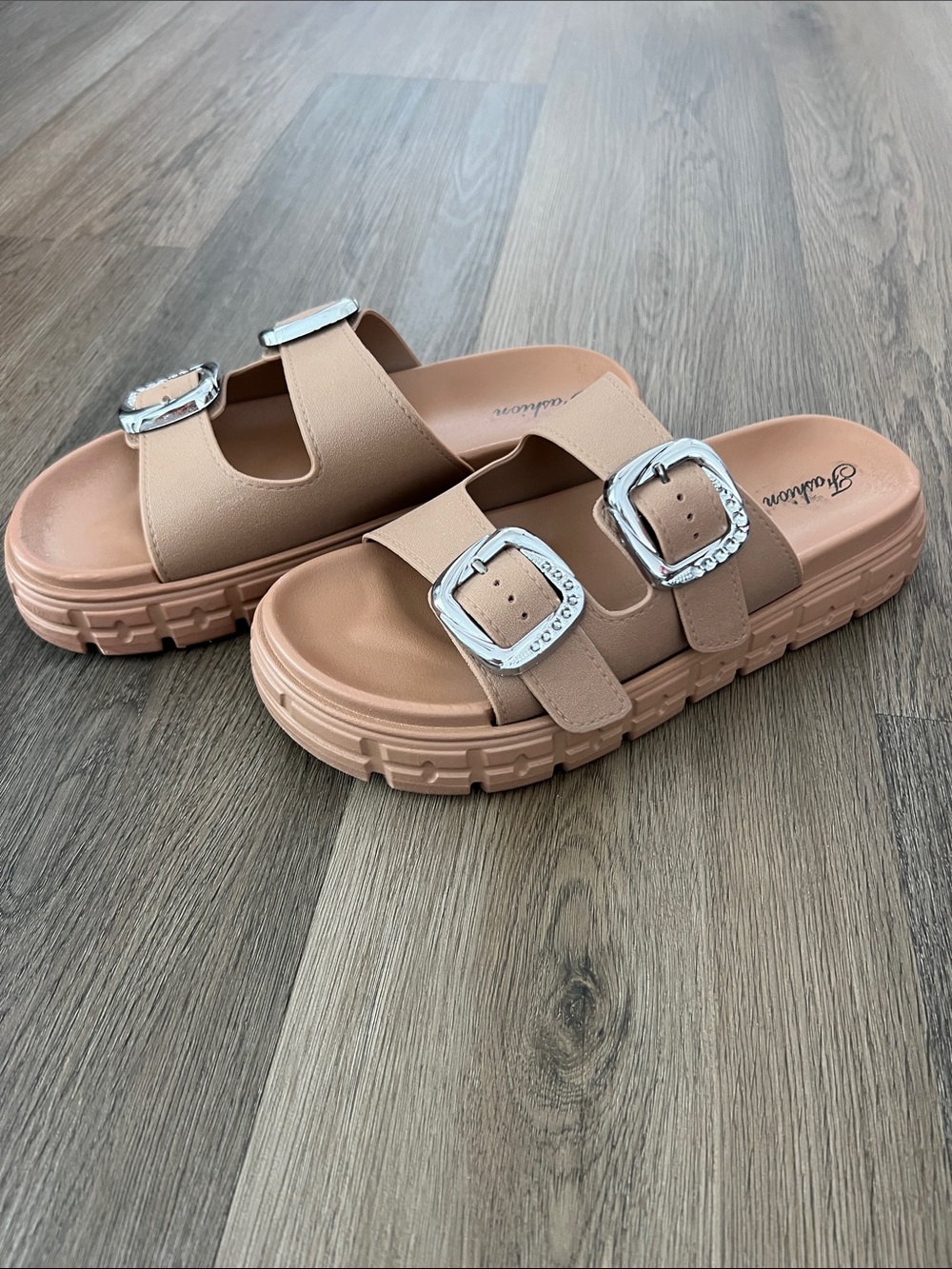 Women's Beige Double-Buckle Platform Slide Sandals - Picture 3 of 4